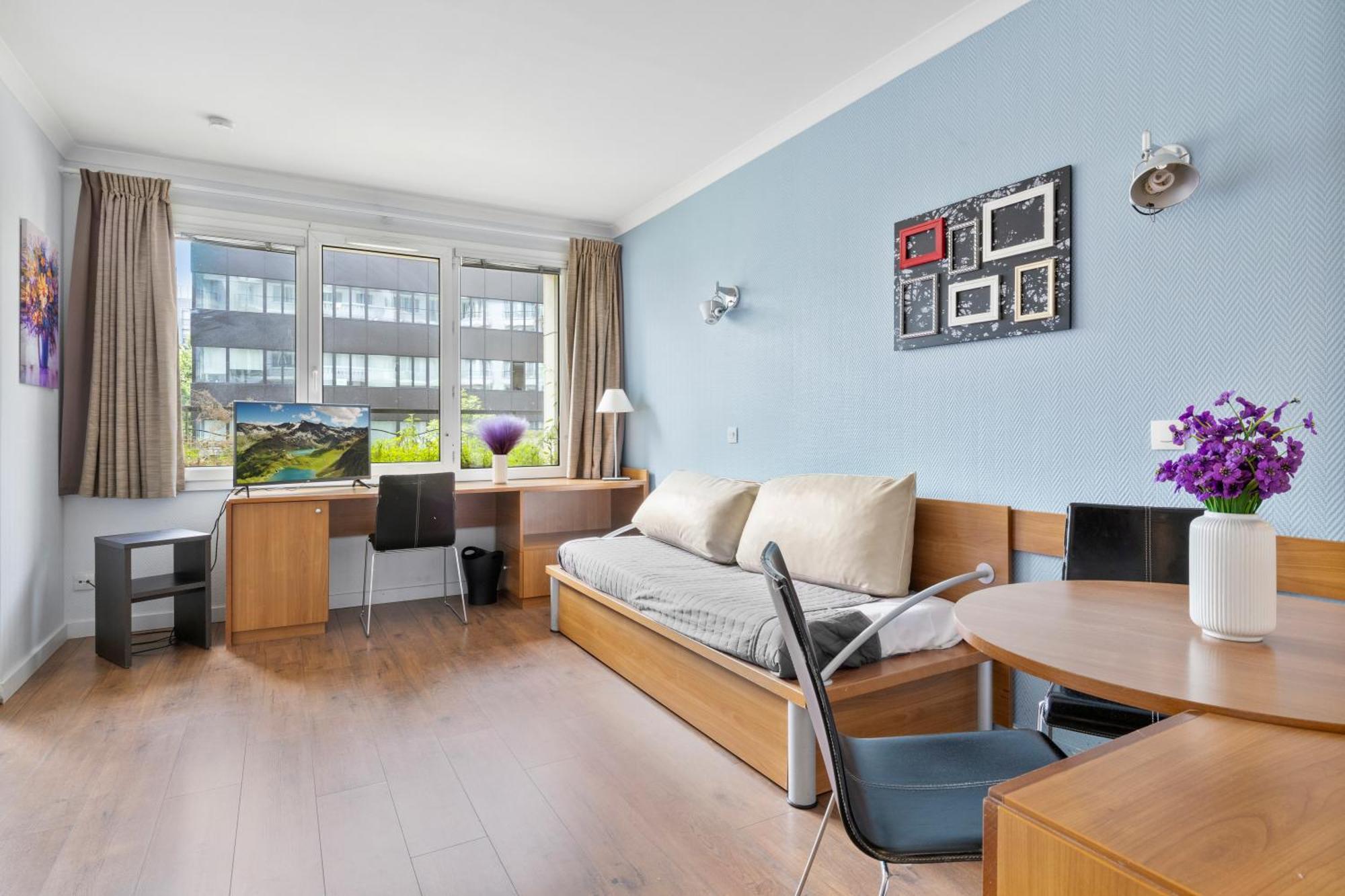 איסי-לה-מולינו Grand Appartement Avec Balcon - Proche Parc Des Expo - Parking Privee מראה חיצוני תמונה