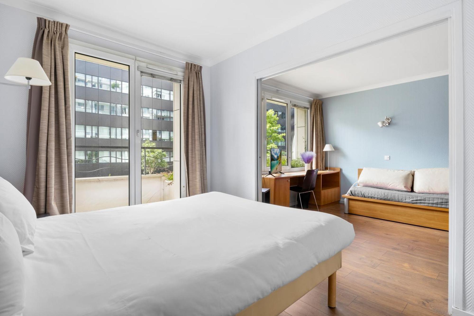 איסי-לה-מולינו Grand Appartement Avec Balcon - Proche Parc Des Expo - Parking Privee מראה חיצוני תמונה